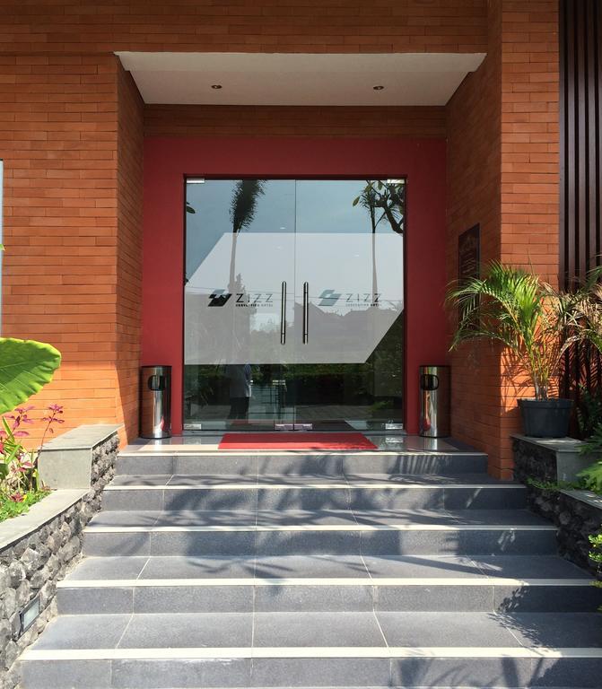 Zizz Convention Hotel Denpasar Exteriör bild