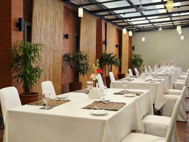 Zizz Convention Hotel Denpasar Exteriör bild